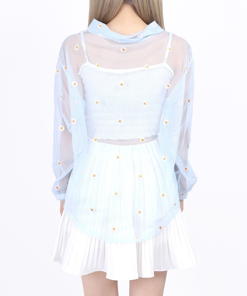 WC（ダブル シー）の「フラワーチュール長袖シャツ（シャツ/ブラウス・レディース・サックスブルー/アイボリー・FREE）」の18枚目の写真