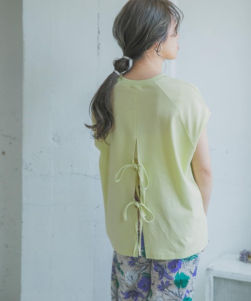 ITEMS URBANRESEARCH(アイテムズ アーバンリサーチ)の「バックリボンラグランTシャツ(Tシャツ/カットソー・レディース・グレー系その他/チャコールグレー/オフホワイト/イエロー・FREE)」の6枚目の写真