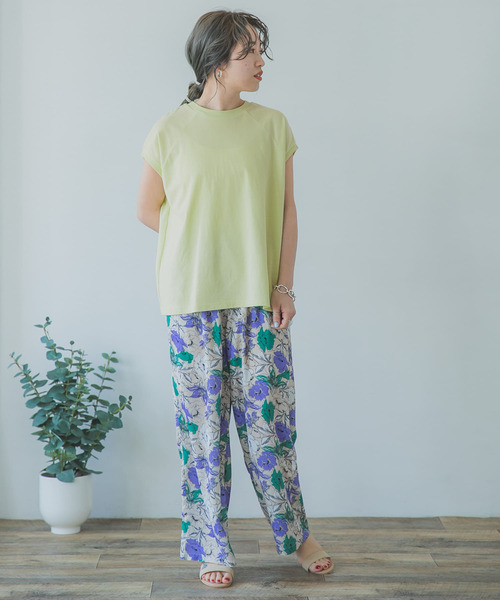 ITEMS URBANRESEARCH(アイテムズ アーバンリサーチ)の「バックリボンラグランTシャツ(Tシャツ/カットソー・レディース・グレー系その他/チャコールグレー/オフホワイト/イエロー・FREE)」の14枚目の写真