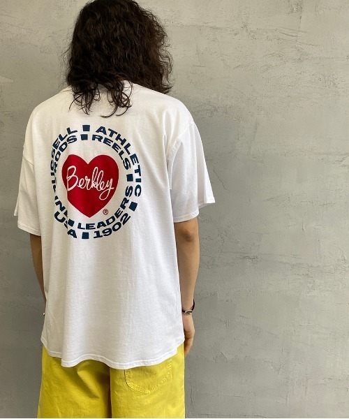 Russell Athletic（ラッセルアスレティック）の「[RUSSELL ATHLETIC/ラッセル アスレチック] BERKLEY×RUSSEL ATHLETIC 別注サークルロゴ バックプリントTシャツ（Tシャツ/カットソー・レディース・ホワイト/ネイビー・M/L）」の14枚目の写真