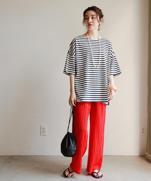 feepur（フェピュール）の「バスクボーダー5分袖BIGプルオーバー（Tシャツ/カットソー・レディース・ホワイト×ブルー/ホワイト×ネイビー/ホワイト×ピンク・MEDIUM）」の6枚目の写真