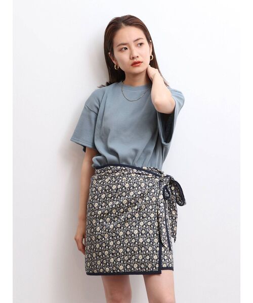 Ungrid（アングリッド）の「【WEB限定】ワッフルハーフスリーブTee（Tシャツ/カットソー・レディース・オフホワイト/チャコールグレー/オレンジ/ミント/ブルー/パープル・FREE）」の5枚目の写真