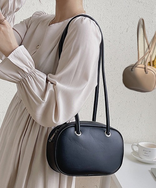 Coo+i（クーイ）の「ラウンド ミニショルダーバッグ（ショルダーバッグ・レディース・ホワイト/ベージュ/ブラック・FREE）」の3枚目の写真