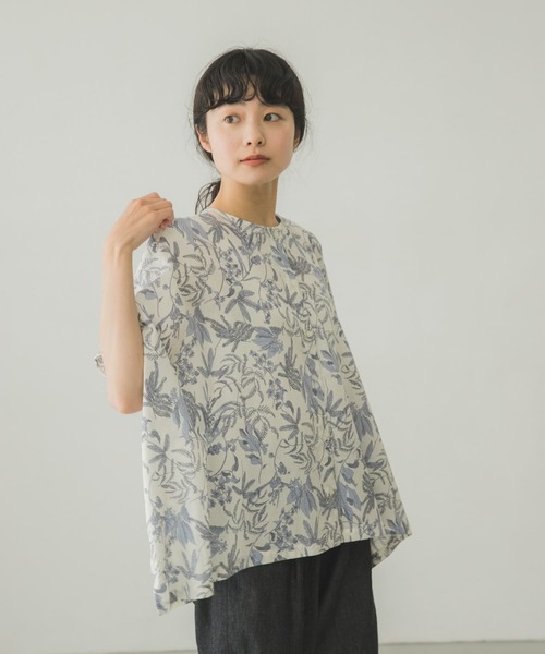 kenmama様 かぐれ リーフプリント ワイドブラウス ボタニカル 花柄 かぐれ（カグレ）の「リーフプリントワイドブラウス（シャツ