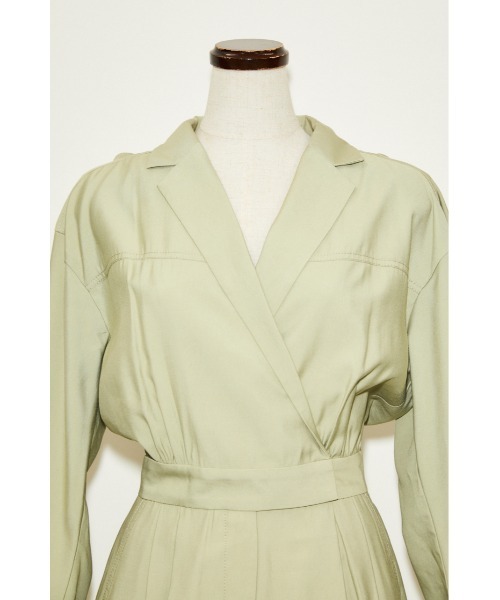 THROW by SLY（スローバイスライ）の「THROW CLASSIC JUMP SUITS クラシック ジャンプスーツ（つなぎ/オールインワン・レディース・ライトカーキ/ライトブラック・1/0）」の4枚目の写真