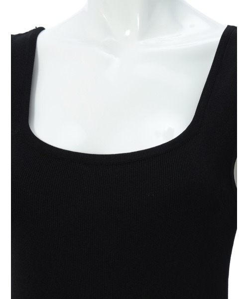fifth（フィフス）の「スクエアネック細リブタンクトップ（タンクトップ・レディース・ブラック/ホワイト・MEDIUM）」の3枚目の写真