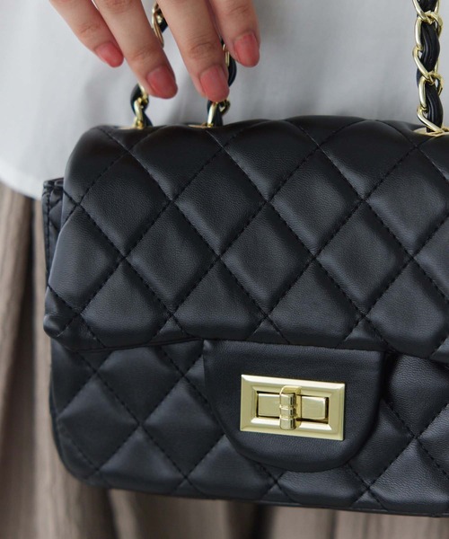 今だけ値下げ♡ノベルティ　ショルダーバッグ　チェーンショルダー　新品 ショルダーバッグ バッグ ニッチデザイン チェーンショルダーバッグ