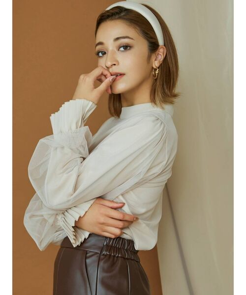 RESEXXY（リゼクシー）の「チュールレイヤードトップス（シャツ/ブラウス・レディース・ブラック/ベージュ/ホワイト・FREE）」の3枚目の写真