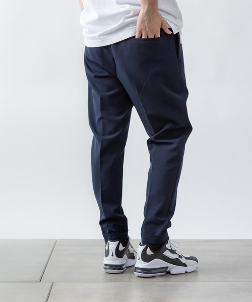 COLONY 2139（コロニートゥーワンスリーナイン）の「ストレッチイージーケアパンツ(スリム)/イージーパンツ※セットアップ対応（スラックス・メンズ・チャコールグレー/ブラック/ネイビー・SMALL/MEDIUM/LARGE/X-LARGE）」の18枚目の写真