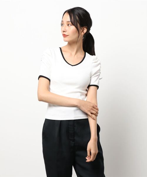 one way(ワンウェイ)の「【oneway】配色そでギャザーテレコトップス(Tシャツ/カットソー・レディース・ベージュ/ブラック/ホワイト/パープル・FREE)」の13枚目の写真