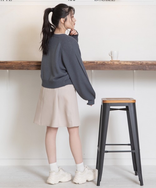 Mysa&Liina（ミーサリーナ）の「ロゴ刺繍入りニットカーディガン（カーディガン/ボレロ・レディース・ブラック/ベージュ/ピンク/ブルー/グリーン・M）」の10枚目の写真