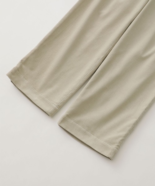 marka（マーカ）の「【marka】2TUCK STRAIGHT FIT TROUSERS（その他パンツ・メンズ・ネイビー/アイボリー・1/2）」の7枚目の写真