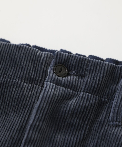 marka（マーカ）の「【marka】2TUCK STRAIGHT FIT TROUSERS（その他パンツ・メンズ・ネイビー/アイボリー・1/2）」の8枚目の写真