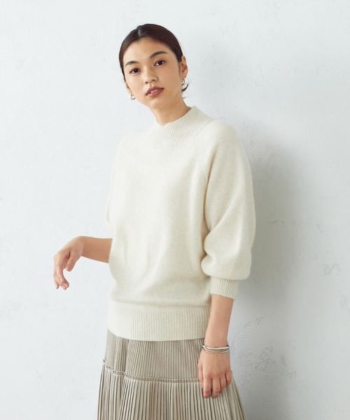 COMME CA ISM(コムサイズム)の「フォックス混 ハイネックニット(ニット/セーター・レディース・アイボリー/グレー/ライラック・MEDIUM/LARGE)」の8枚目の写真