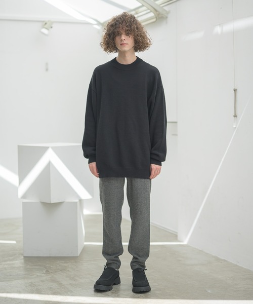 CASPER JOHN（キャスパージョン）の「カノコクルーネックニット（ニット/セーター・メンズ・ブラック/オフホワイト/モカ・マルチサイズ）」の6枚目の写真