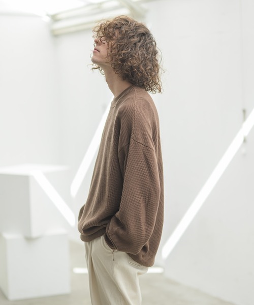 CASPER JOHN（キャスパージョン）の「カノコクルーネックニット（ニット/セーター・メンズ・ブラック/オフホワイト/モカ・マルチサイズ）」の10枚目の写真