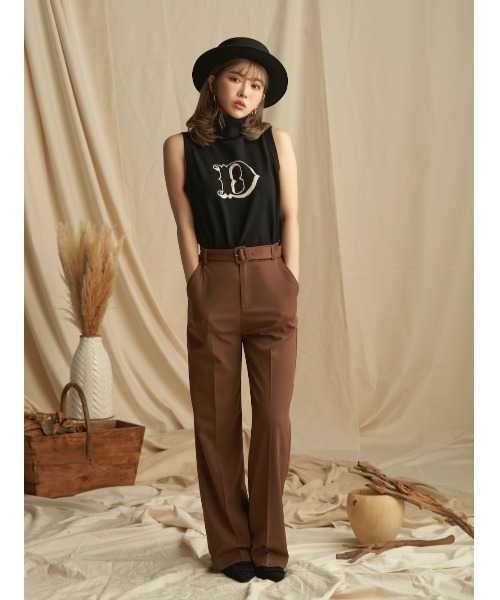 Darich（ダーリッチ）の「ストレートカラーパンツ（その他パンツ・レディース・ベージュ/ブラウン/ピンク/アイボリー/マスタード・FREE）」の6枚目の写真