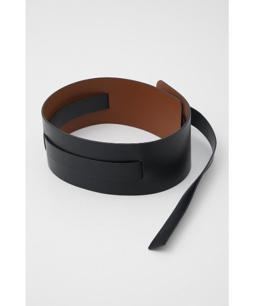 SLY（スライ）の「MANYWAY VEGAN LEATHER BELT ヴィーガンレザー ベルト（ベルト・レディース・ブラック/アイボリー・FREE）」の12枚目の写真