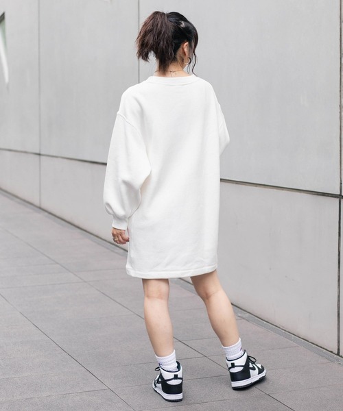 Champion（チャンピオン）の「CHAMPION REVERSE WEAVE TUNIC CW-U006（チュニック・レディース・ホワイト/ブラック/グレー・M）」の7枚目の写真