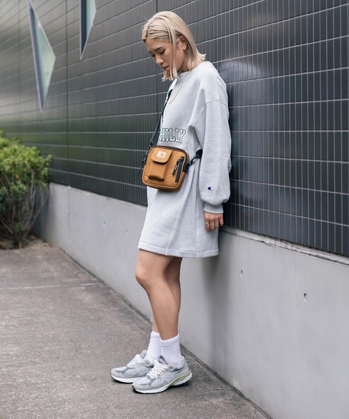 Champion（チャンピオン）の「CHAMPION REVERSE WEAVE TUNIC CW-U006（チュニック・レディース・ホワイト/ブラック/グレー・M）」の10枚目の写真