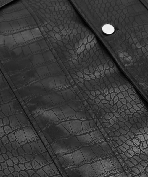 Figments(フィグメンツ)の「クロコフェイクレザーオーバージャケット(その他アウター・レディース・ブルー/オフホワイト/ブラック・MEDIUM/SMALL)」の17枚目の写真