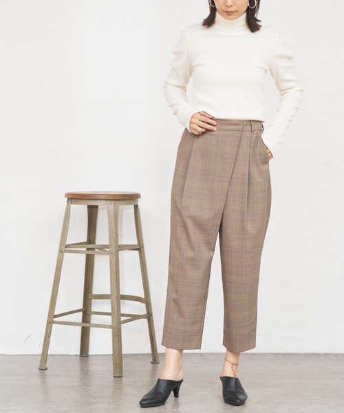 BONbazaar（ボンバザール）の「★OT★Luxury Warmリブハイネック（ニット/セーター・レディース・ベージュ/グレー/オフホワイト/ボルドー・40）」の10枚目の写真