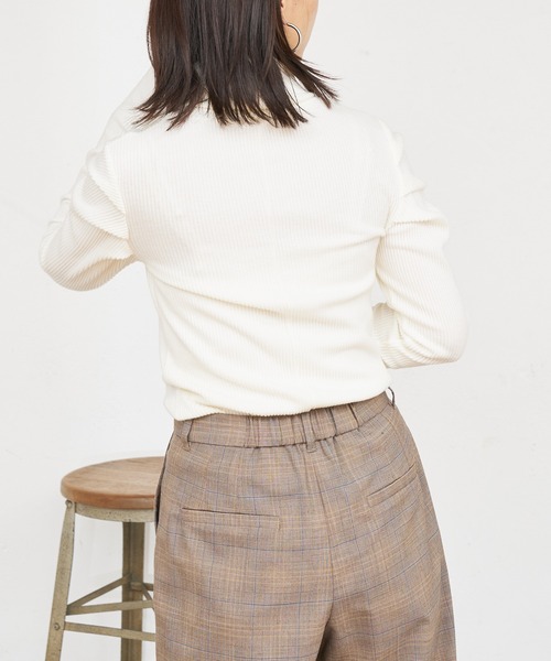 BONbazaar（ボンバザール）の「★OT★Luxury Warmリブハイネック（ニット/セーター・レディース・ベージュ/グレー/オフホワイト/ボルドー・40）」の18枚目の写真