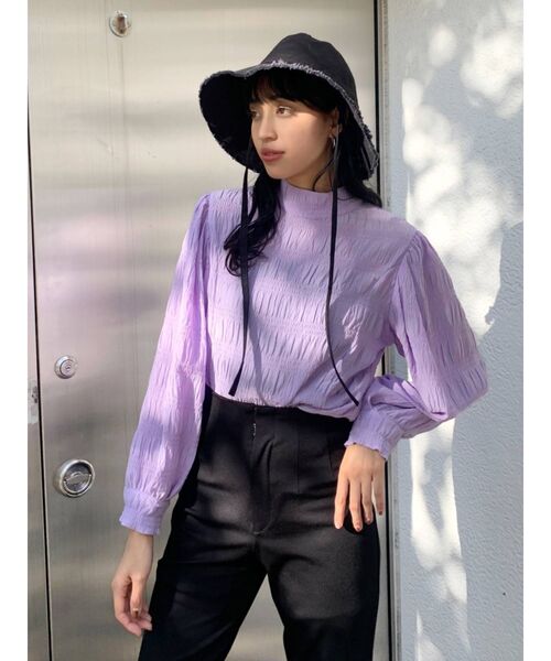 EMODA(エモダ)の「ウエストフィットフレアパンツ(その他パンツ・レディース・アイボリー/グレー/ブラック/ブルー・SMALL/MEDIUM)」の8枚目の写真