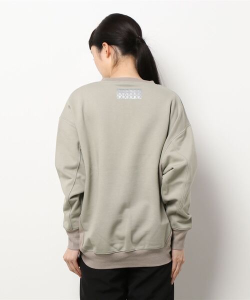 Q（キュー）の「リブ裏毛トレーナー（スウェット・レディース・オリーブ/アイボリー・MEDIUM）」の14枚目の写真