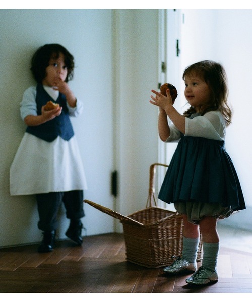 MARLMARL（マールマール）の「【MARLMARL】マールマール お食事エプロン BABYサイズ『bouquet/ブーケ』（マグ/哺乳瓶/お食事グッズ・キッズ・その他1/その他2/その他3・S）」の10枚目の写真