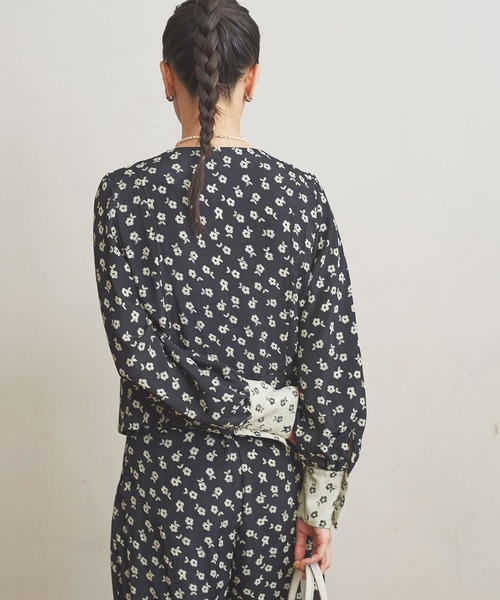 fig London(フィグロンドン)の「●Amelie JK(テーラードジャケット・レディース・ブラック/サックスブルー・FREE)」の4枚目の写真