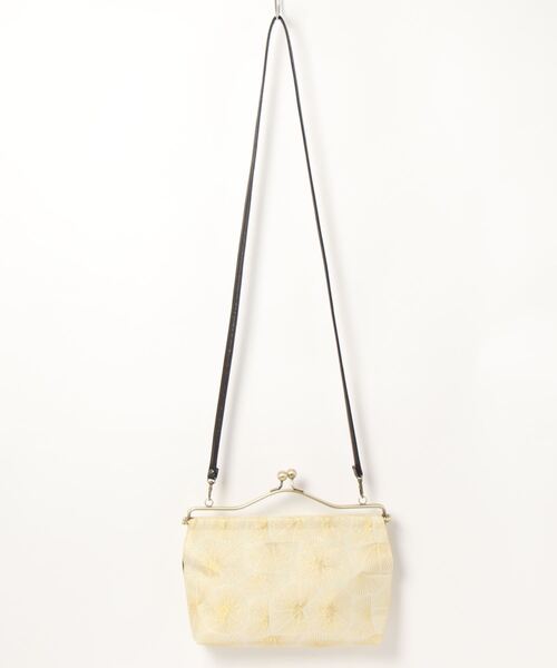 カヤ（カヤ）の「【カヤ】春乃野 がま口ショルダーバッグ（ショルダーバッグ・レディース・レッド/ブルー/キナリ/ホワイト系その他/グリーン系その他・FREE）」の3枚目の写真