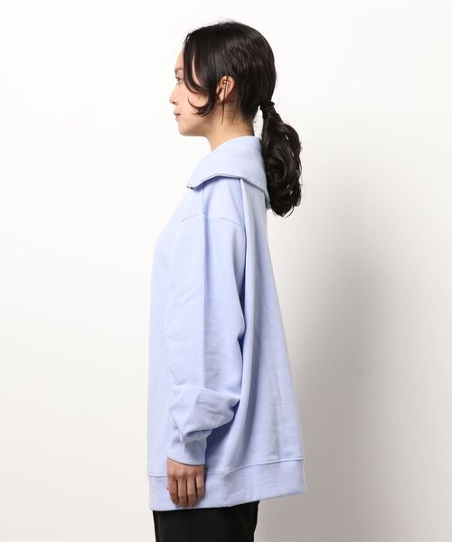 Samansa Mos2 blue(サマンサモスモスブルー)の「裏起毛ハーフジップスウェット(スウェット・レディース・ベージュ/サックスブルー/チャコール・フリ-)」の4枚目の写真