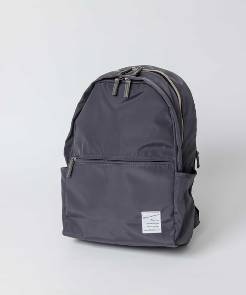 ALTROSE（アルトローズ）の「2層式　ポケットたくさん　撥水高密度ポリリュック（バックパック/リュック・レディース・ブラック/ベージュ/ネイビー/グレー・FREE）」の14枚目の写真