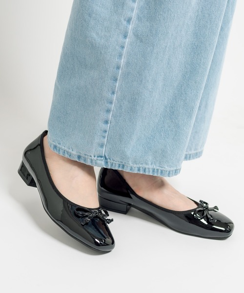 OLIVE des OLIVE(オリーブデオリーブ)の「スクエアトゥバレーシューズ(バレエシューズ・レディース・ホワイト/ブラック/オフホワイト・SMALL/MEDIUM/LARGE)」の8枚目の写真