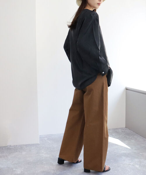 FREDY&GLOSTER（フレディアンドグロスター）の「【Hollingworth country outfitters】クルーネック Shirts Paisley Jacuard ペイズリージャガードシャツ（シャツ/ブラウス・レディース・ゴールド/ブラック系その他4・MEDIUM）」の16枚目の写真