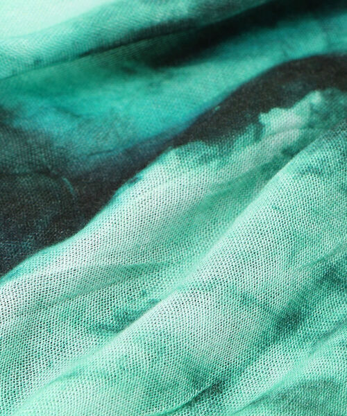 KMRii(ケムリ)の「KMRii/ケムリ/LAB SQUARE STOLE(ストール/ショール・レディース・ターコイズブルー/チャコール・FREE)」の4枚目の写真
