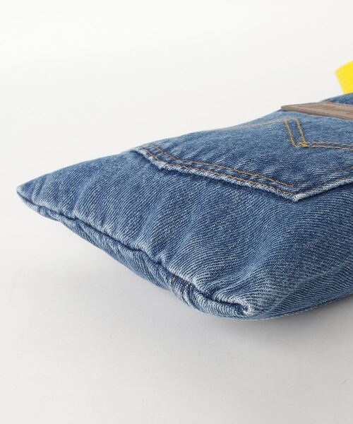 Wrangler(ラングラー)の「Wrangler/別注 MINI SHOULDER BAG(ショルダーバッグ・メンズ・その他1/その他2/その他3/その他4/その他5/その他6/その他7/その他8/その他9/その他10/その他11/その他12/その他13/その他14/その他15・FREE)」の19枚目の写真