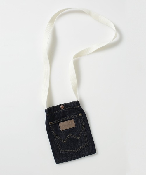 Wrangler(ラングラー)の「Wrangler/別注 MINI SHOULDER BAG(ショルダーバッグ・メンズ・その他1/その他2/その他3/その他4/その他5/その他6/その他7/その他8/その他9/その他10/その他11/その他12/その他13/その他14/その他15・FREE)」の2枚目の写真