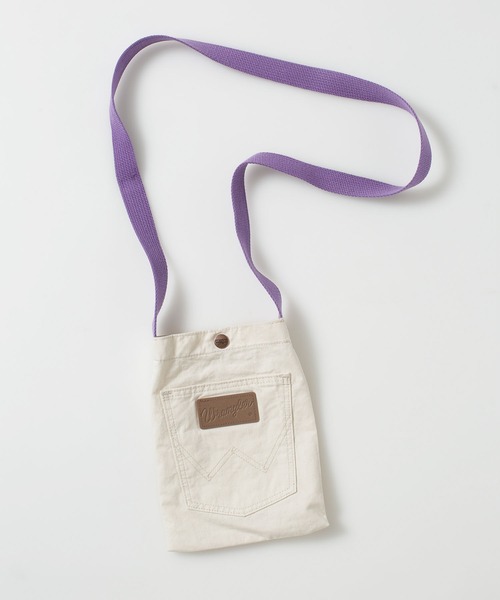 Wrangler(ラングラー)の「Wrangler/別注 MINI SHOULDER BAG(ショルダーバッグ・メンズ・その他1/その他2/その他3/その他4/その他5/その他6/その他7/その他8/その他9/その他10/その他11/その他12/その他13/その他14/その他15・FREE)」の11枚目の写真