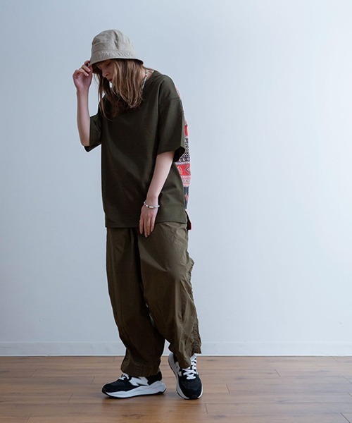 Universal Style Wear(ユニバーサルスタイルウェア)の「Universal Style Wear ナバホ Tシャツ(Tシャツ/カットソー・メンズ・ホワイト/ブラック/カーキ/グレイッシュブルー・MEDIUM/LARGE/X-LARGE)」の19枚目の写真