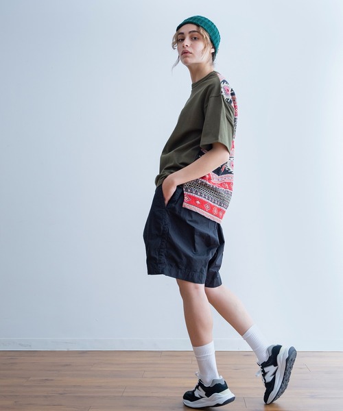 Universal Style Wear(ユニバーサルスタイルウェア)の「Universal Style Wear ナバホ Tシャツ(Tシャツ/カットソー・メンズ・ホワイト/ブラック/カーキ/グレイッシュブルー・MEDIUM/LARGE/X-LARGE)」の7枚目の写真