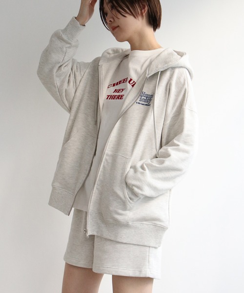 notch.（ノッチ）の「ロゴ刺繍パーカー（パーカー・レディース・ライトグレー/ブラック/グリーン・M）」の3枚目の写真