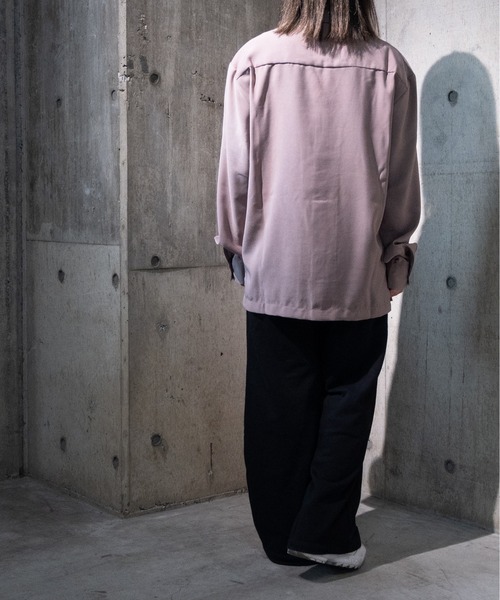 JOHN'S CLOSET（ジョンズクローゼット）の「【i】ポリ無地オープンカラーシャツ（シャツ/ブラウス・メンズ・グレイッシュベージュ/モカ/グリーン/ブラック/グレイッシュブルー/ホワイト・LARGE/MEDIUM/X-LARGE）」の20枚目の写真