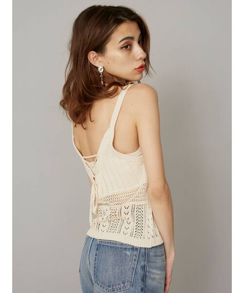 EVRIS（エヴリス）の「クロシェニットキャミ【セットアップ着用可能】（キャミソール・レディース・ブラック/グリーン/アイボリー・FREE）」の9枚目の写真