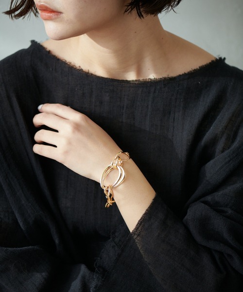 PAPILLONNER（パピヨネ）の「ボリュームチェーンブレス/PAPILLONNER/パピヨネ（ブレスレット・レディース・シルバー/ゴールド・FREE）」の6枚目の写真