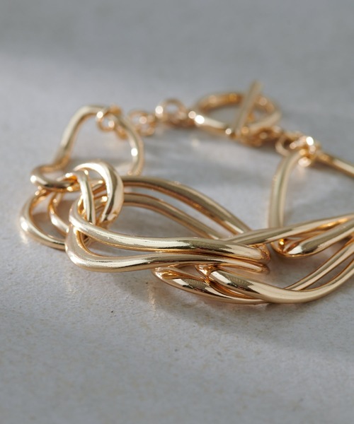 PAPILLONNER（パピヨネ）の「ボリュームチェーンブレス/PAPILLONNER/パピヨネ（ブレスレット・レディース・シルバー/ゴールド・FREE）」の11枚目の写真