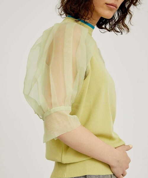 CITY TOKYO（シティトウキョウ）の「シアースリーブニットトップス（ニット/セーター・レディース・ベージュ/ブラック/ライム・FREE）」の11枚目の写真