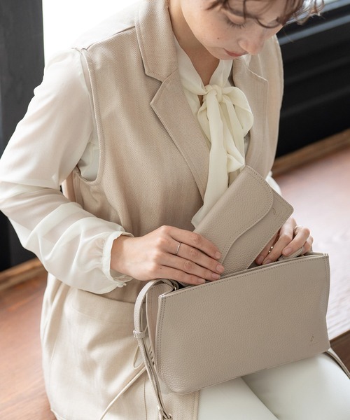 mieno（ミエノ）の「[mieno]牛革レザー薄型フラップ式長財布（財布・レディース・ベージュ/ブルー/レモンイエロー/ローズ/ウッド/ブラウン/ブラック・FREE）」の9枚目の写真