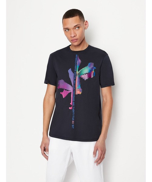 ARMANI EXCHANGE(アルマーニエクスチェンジ)の「【A|X アルマーニ エクスチェンジ】デジタルアート 半袖クルーネックTシャツ/REGULAR(Tシャツ/カットソー・メンズ・ホワイト/ネイビー・SMALL/MEDIUM/LARGE/X-LARGE/X-SMALL)」の13枚目の写真